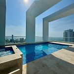 Luxury In Bocagrande -Beautiful Views-Rooftop Pool