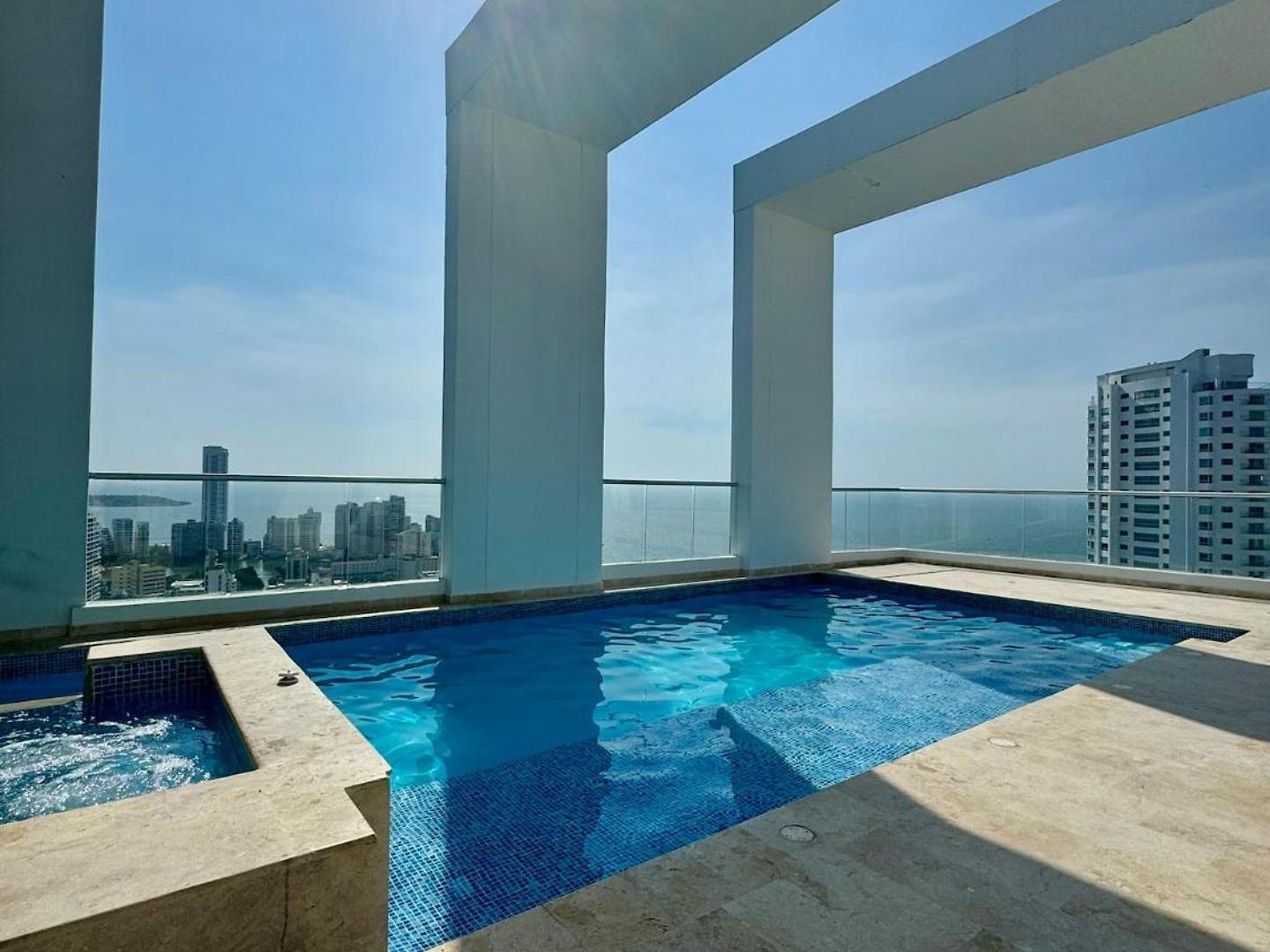 Luxury In Bocagrande -beautiful Views-rooftop Pool * Cartagena