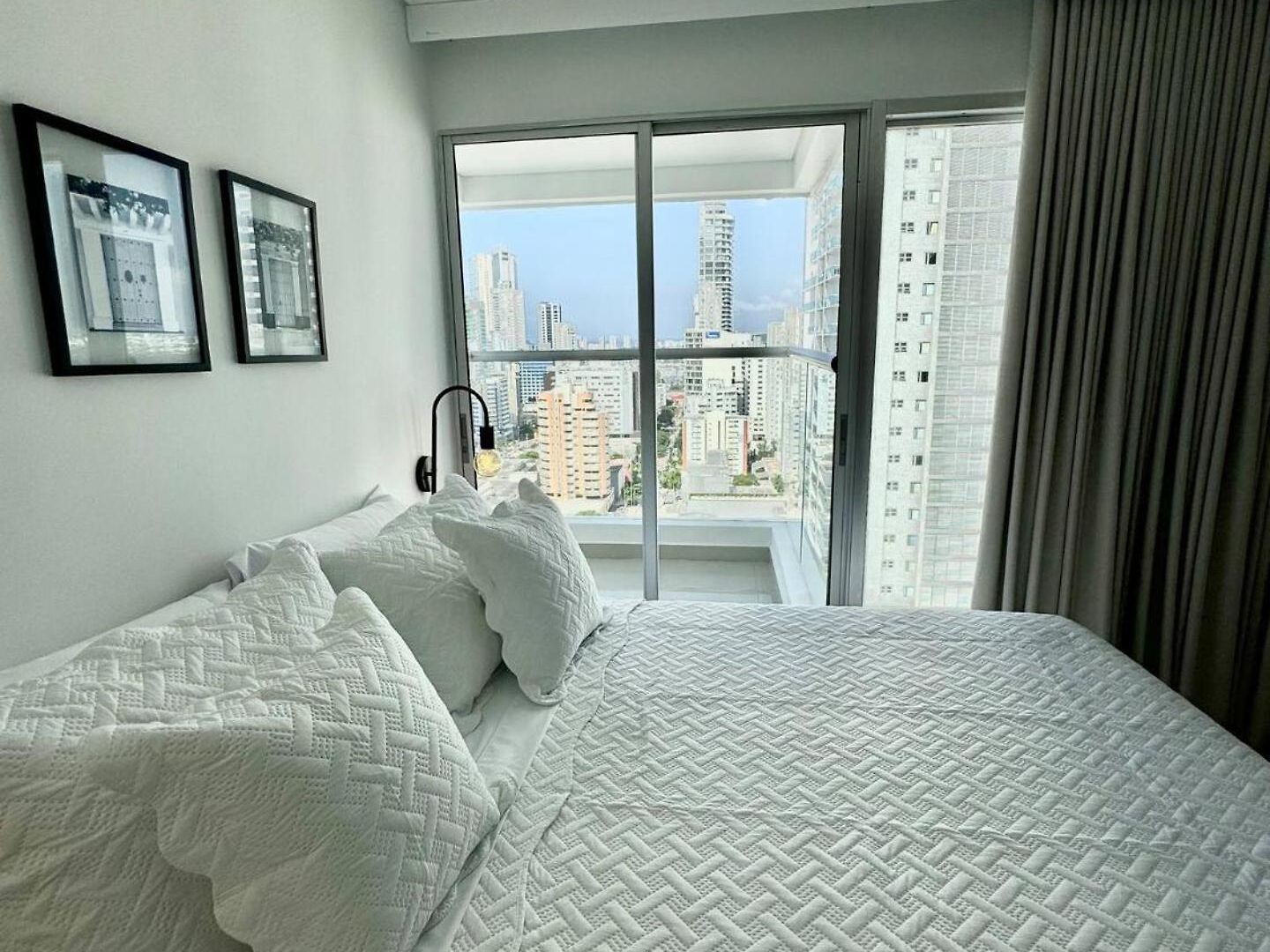 Luxury In Bocagrande -beautiful Views-rooftop Pool Apartamento