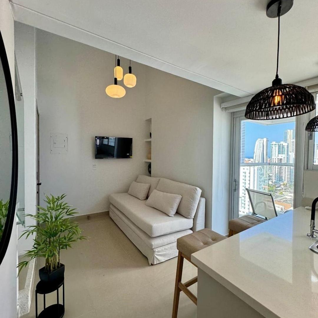 Luxury In Bocagrande -beautiful Views-rooftop Pool *