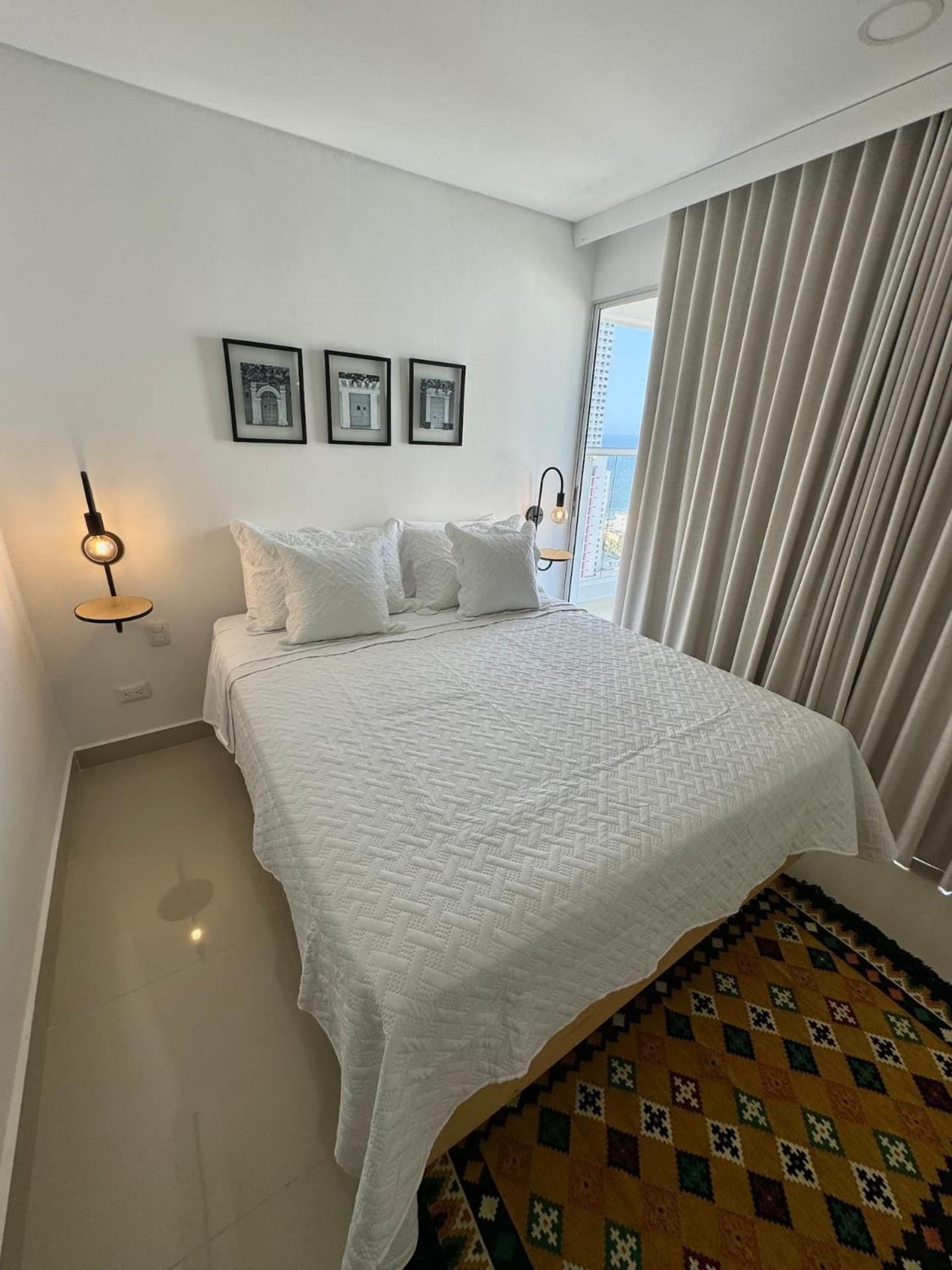 Luxury In Bocagrande -beautiful Views-rooftop Pool Apartamento Cartagena