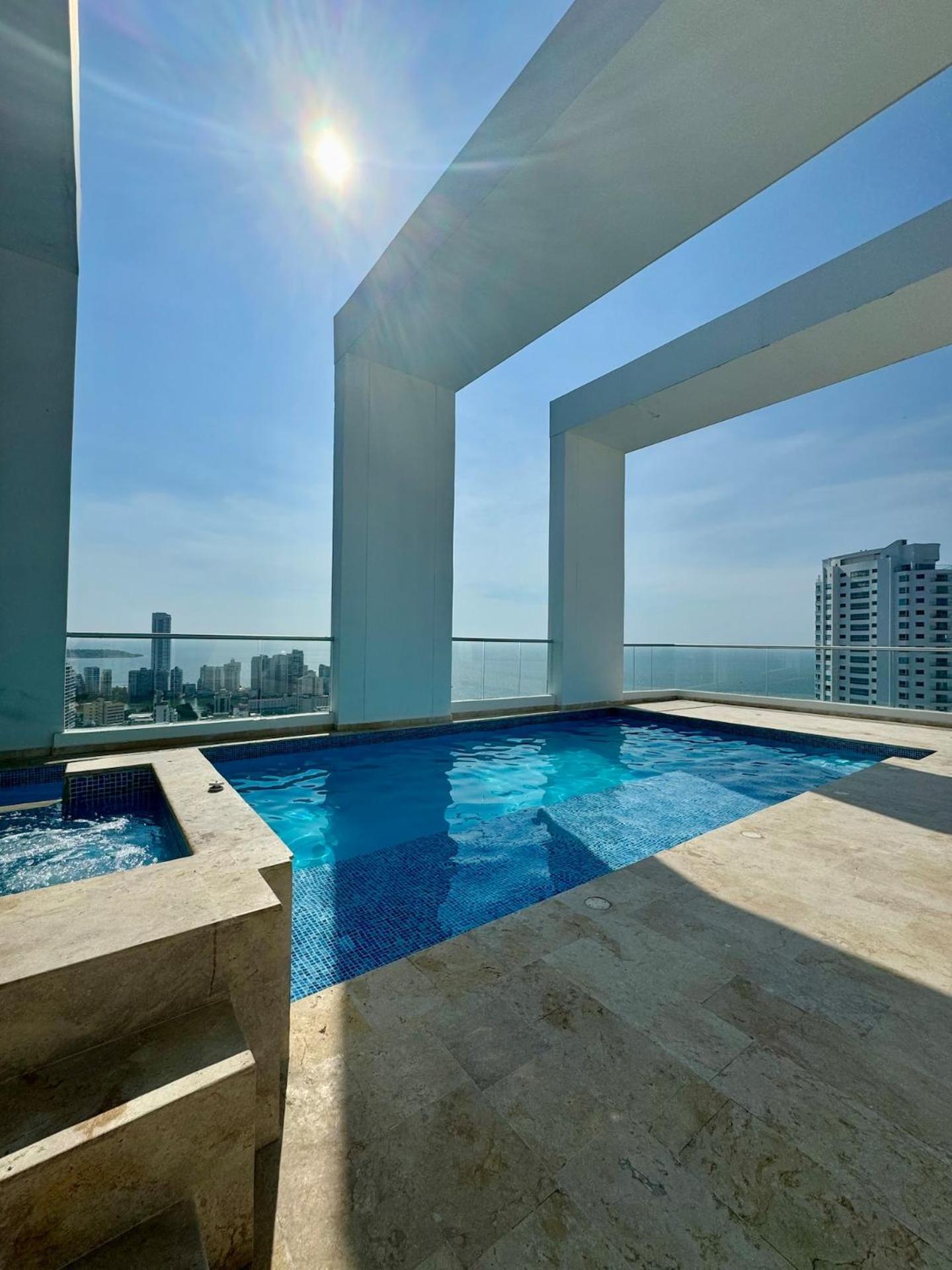 Luxury In Bocagrande -beautiful Views-rooftop Pool * Cartagena